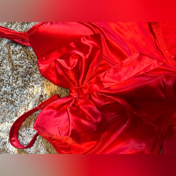 Lingerie set - Picture 2 of 5